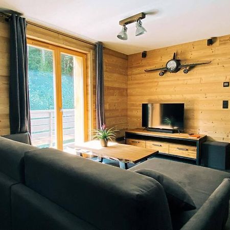 La Pepite Des Aiguilles Apartment Ле Уш Екстериор снимка